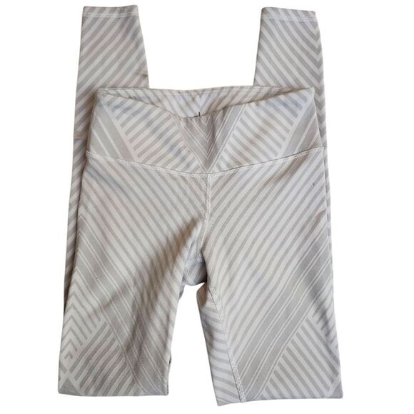 Alo Yoga‎ Gray Striped High Waisted Leggings Sz XS - Picture 2 of 12